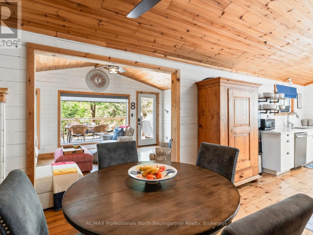 2129 Telephone Bay Road, Highlands East