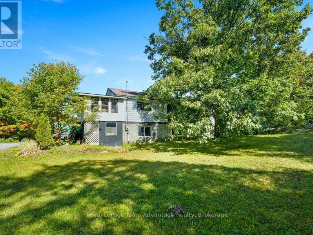 18 HORSESHOE LAKE ROAD, 