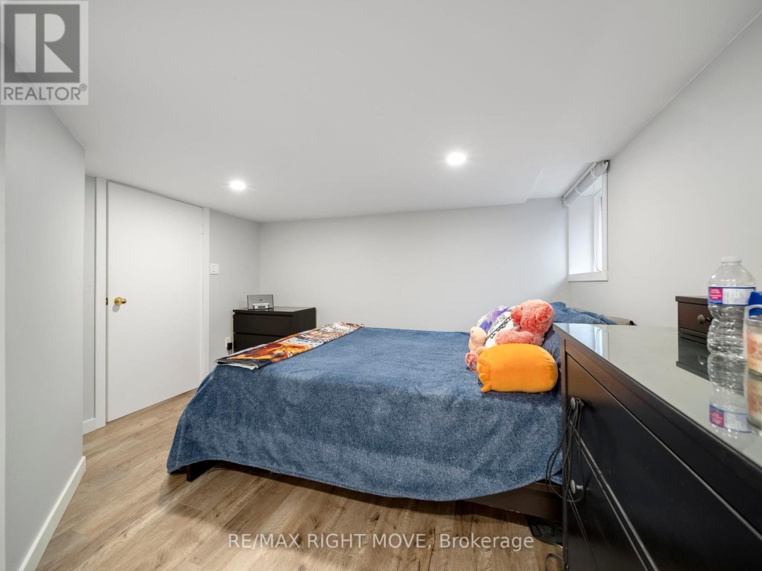 206 MARY STREET, Orillia