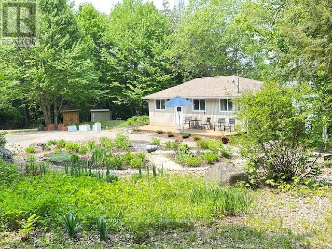 4 TURTLE LANE, 