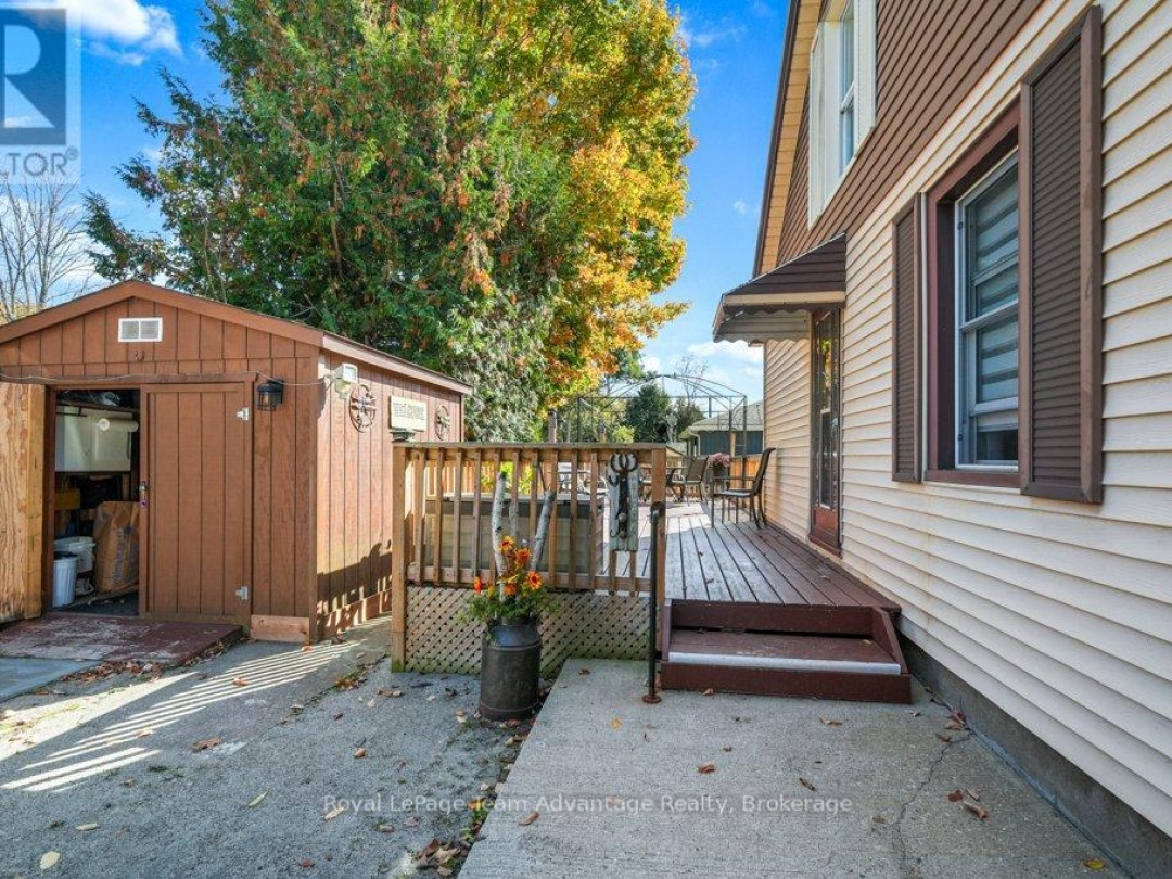 43 HILLCREST AVENUE, 