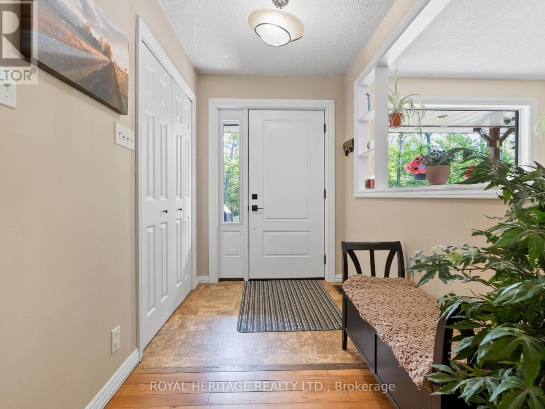 65 BESSIE AVENUE N, 