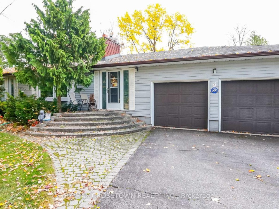 155 Parkside Drive, Lake Simcoe