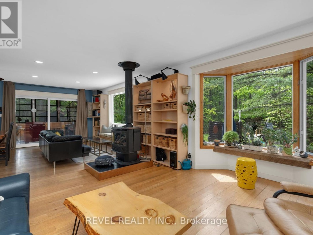 3248 MUSKOKA STREET, 