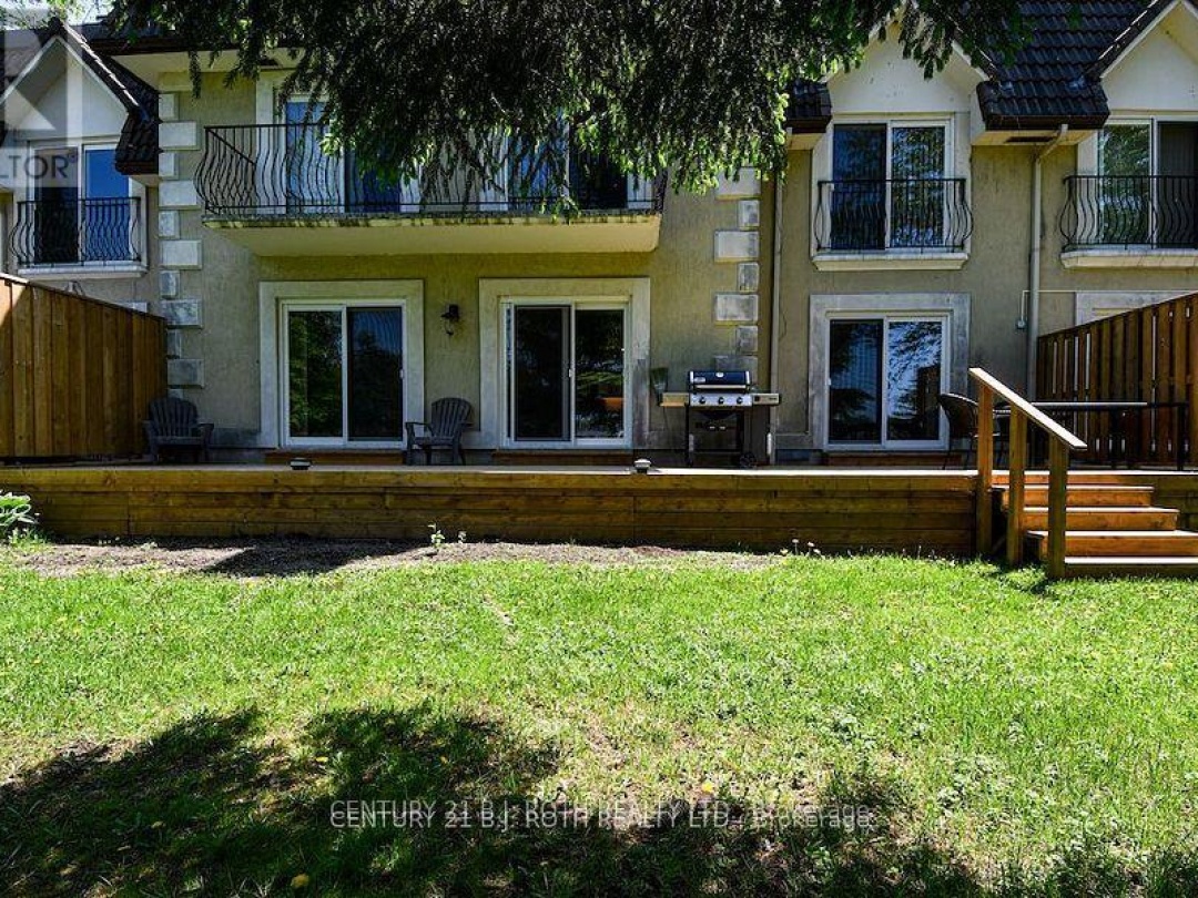 15 60 Laguna Parkway, Ramara