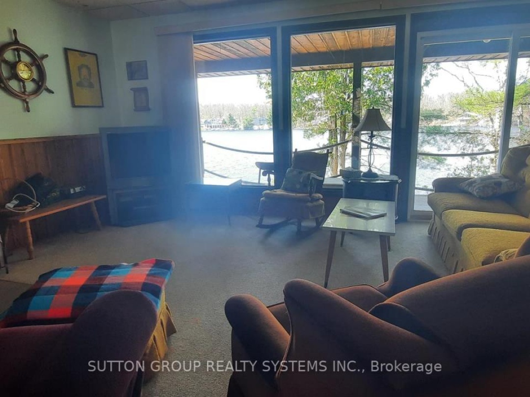 55 Healey Lake Water, Healey Lake