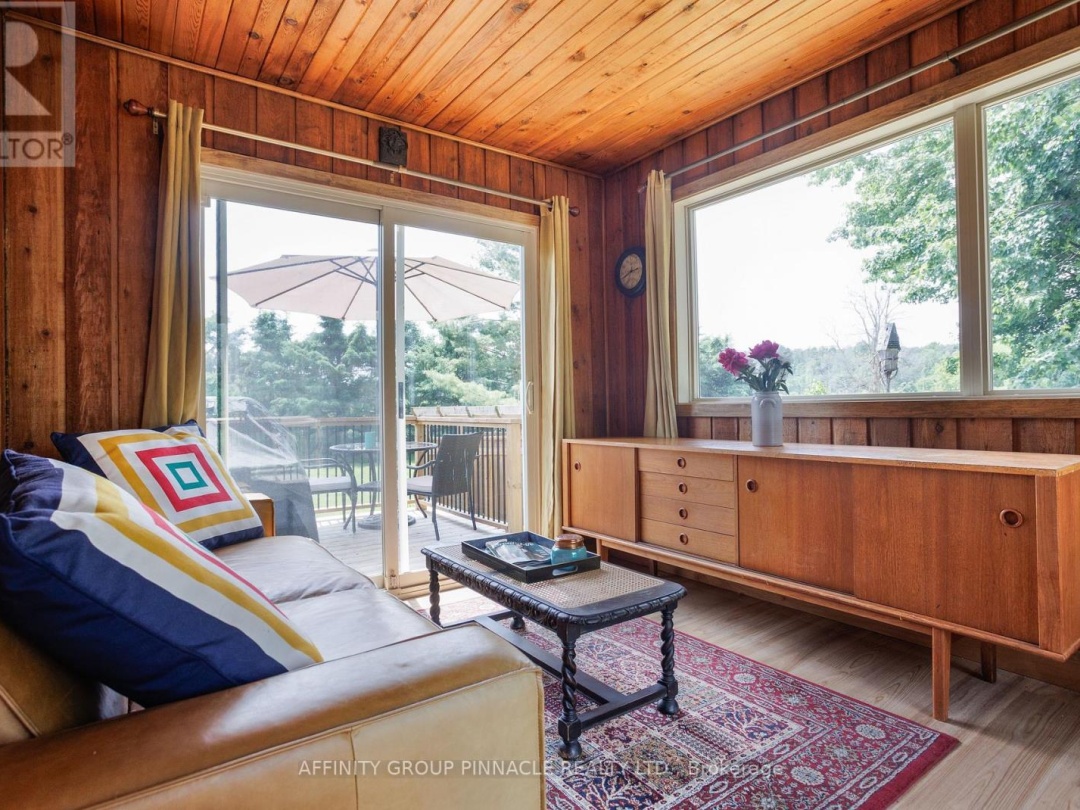 1385 FURNISS DRIVE, 