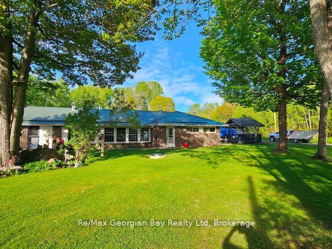 295 DUCK BAY ROAD, 