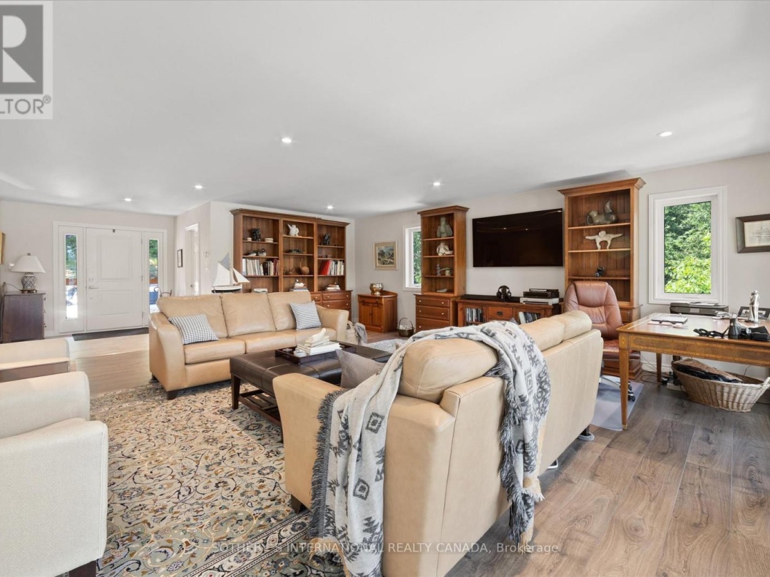 2720 Haliburton Lake Road, Eagle Lake
