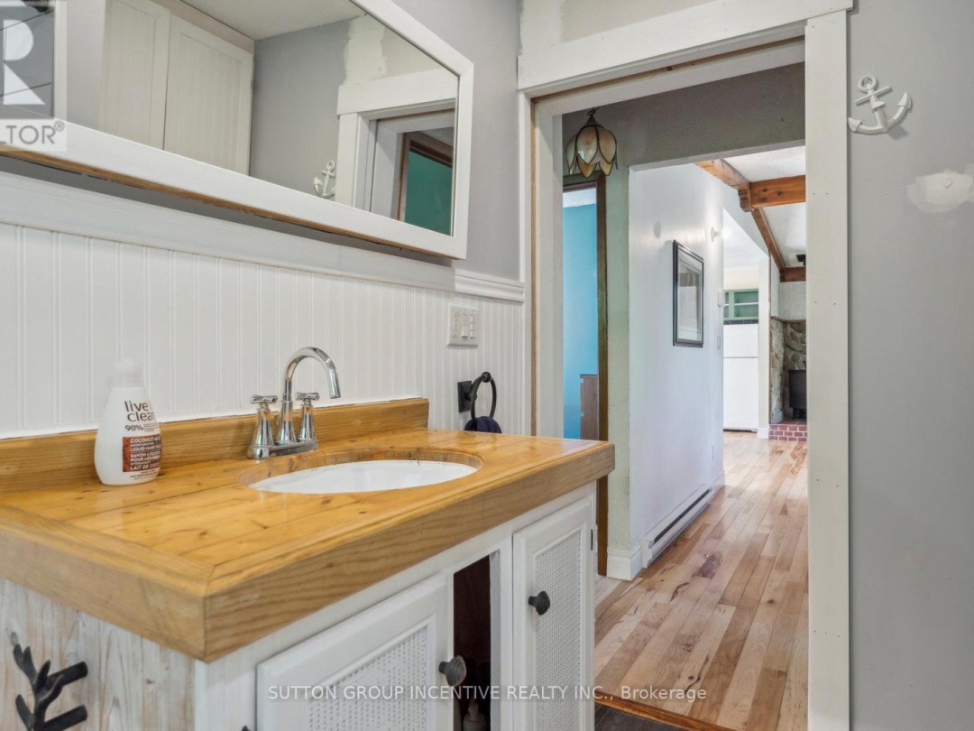 11 MACKENZIE PLACE, Balsam Lake