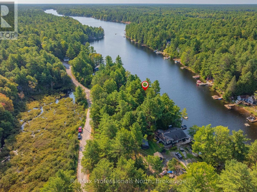 1118 Tomingas Road, Sunny Lake