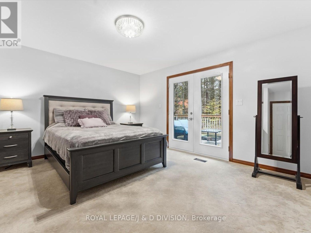 2925 PINECONE TRAIL, 