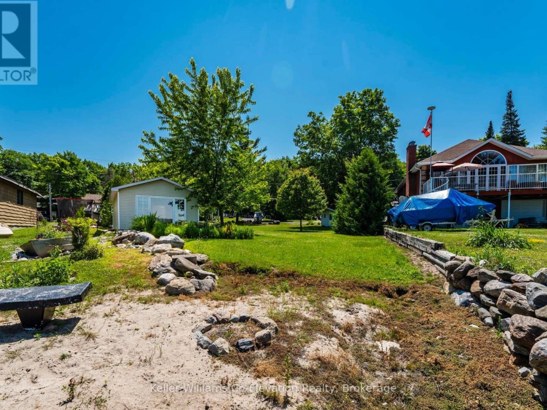 220 ROBIN'S POINT ROAD, 