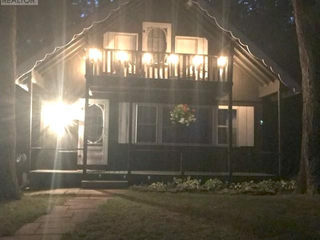 71 OAKRIDGE COURT, 