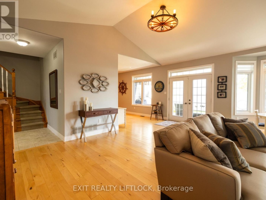 129 STINSON'S BAY ROAD, 