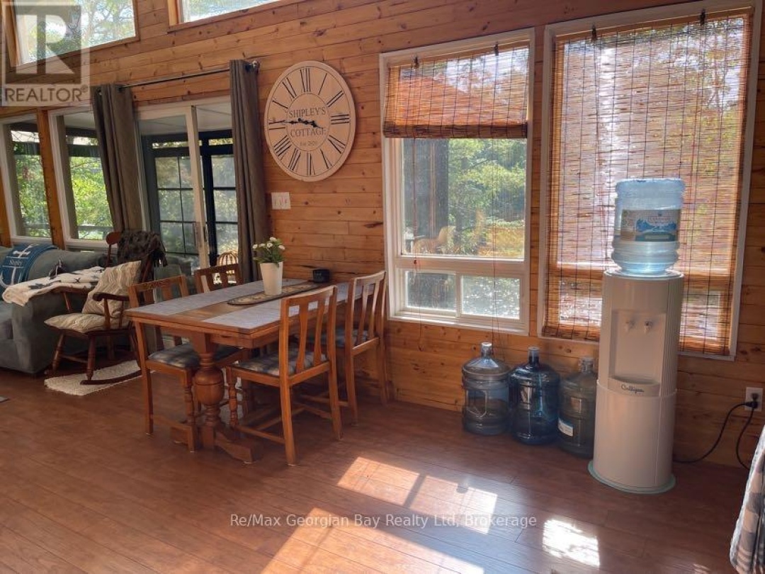 4 SEVERN RIVER SR406, 