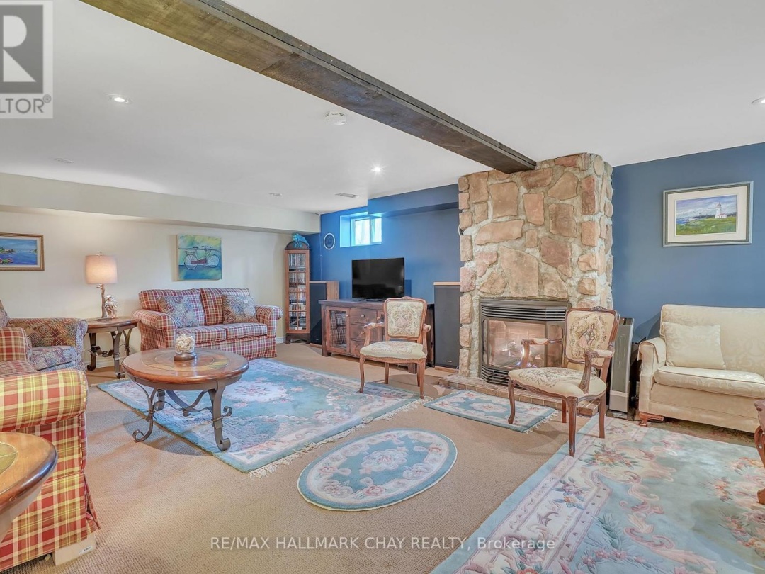 138 Lake Dalrymple Road, Dalrymple Lake