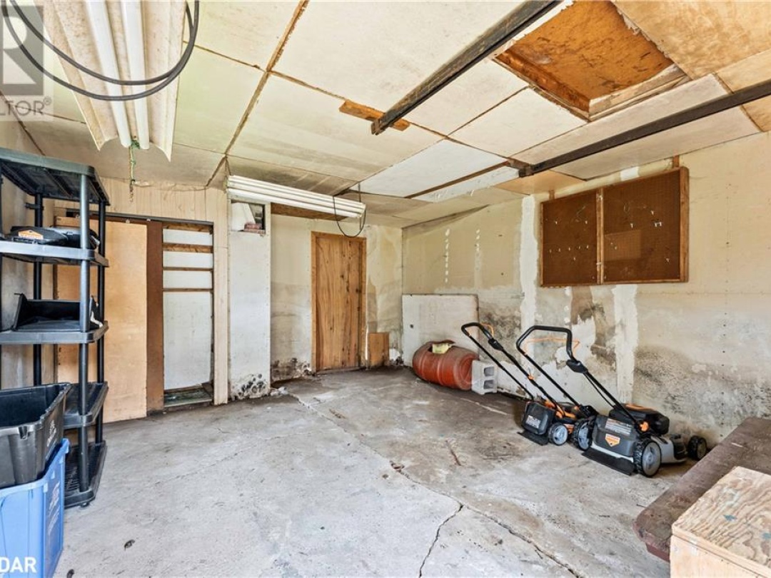 132 DUNEDIN Street, 