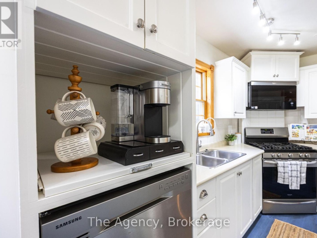 1411 CEDAR LANE, 