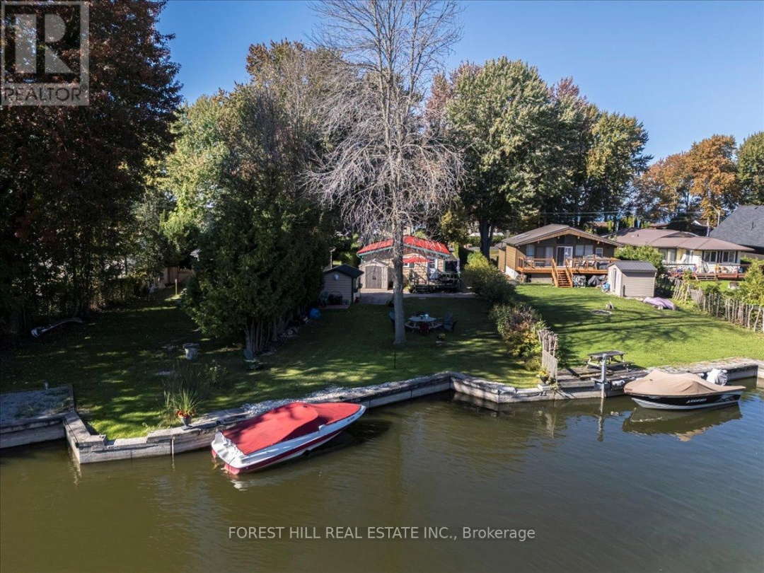 67 LAKE AVENUE, Lake Simcoe