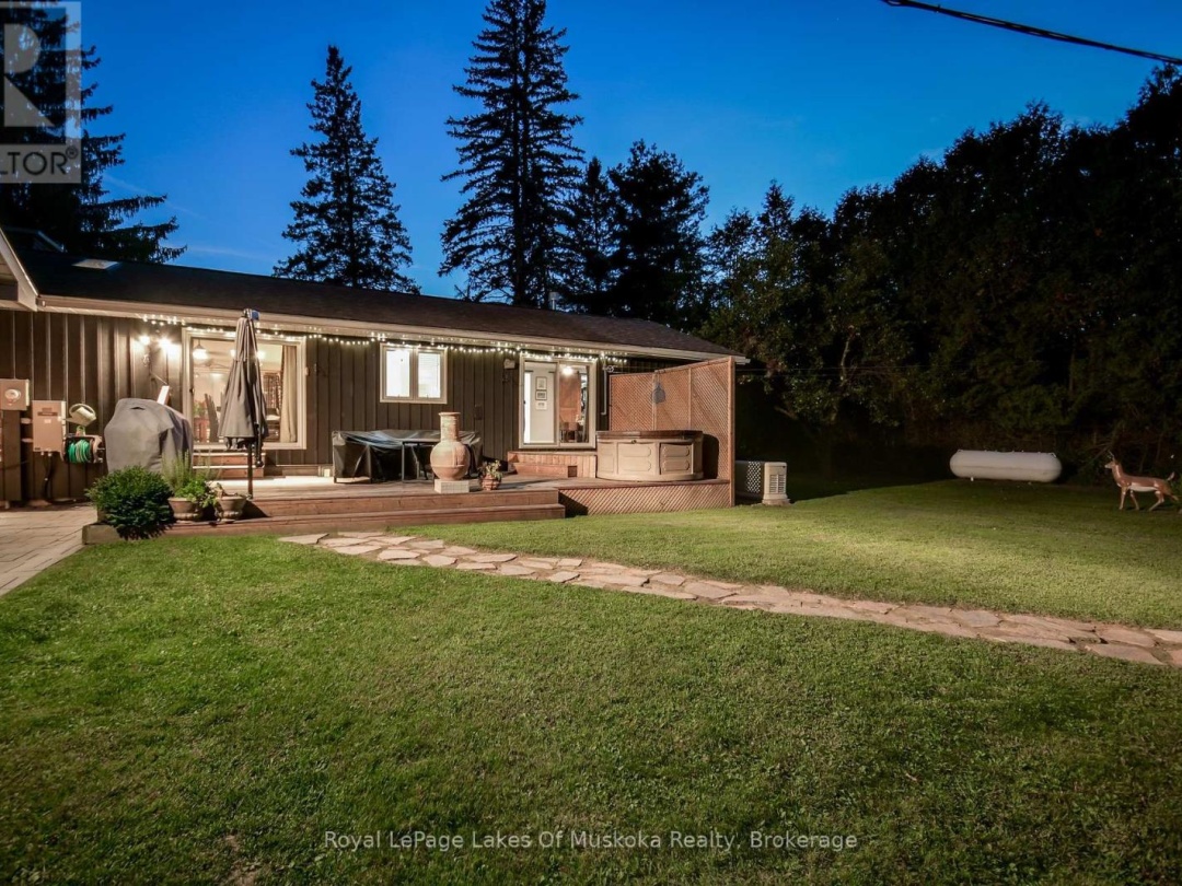 2 LESLIE DRIVE W, 
