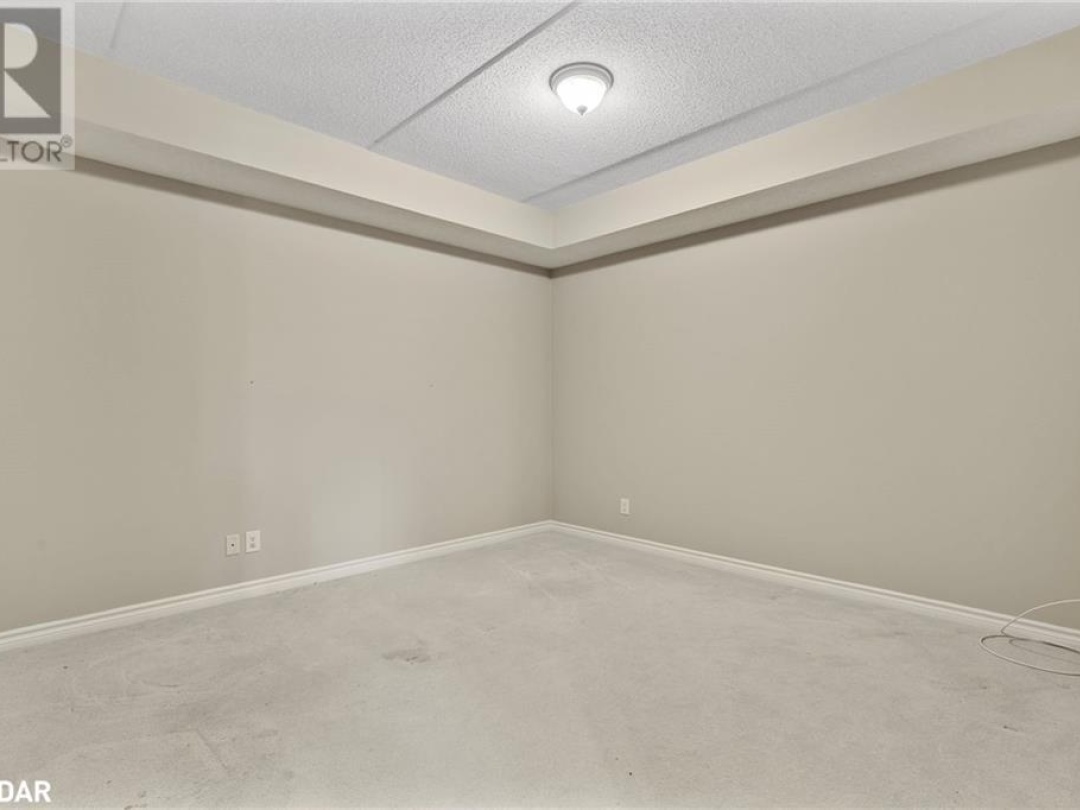 9 Westmount Drive S Unit# 104, Orillia