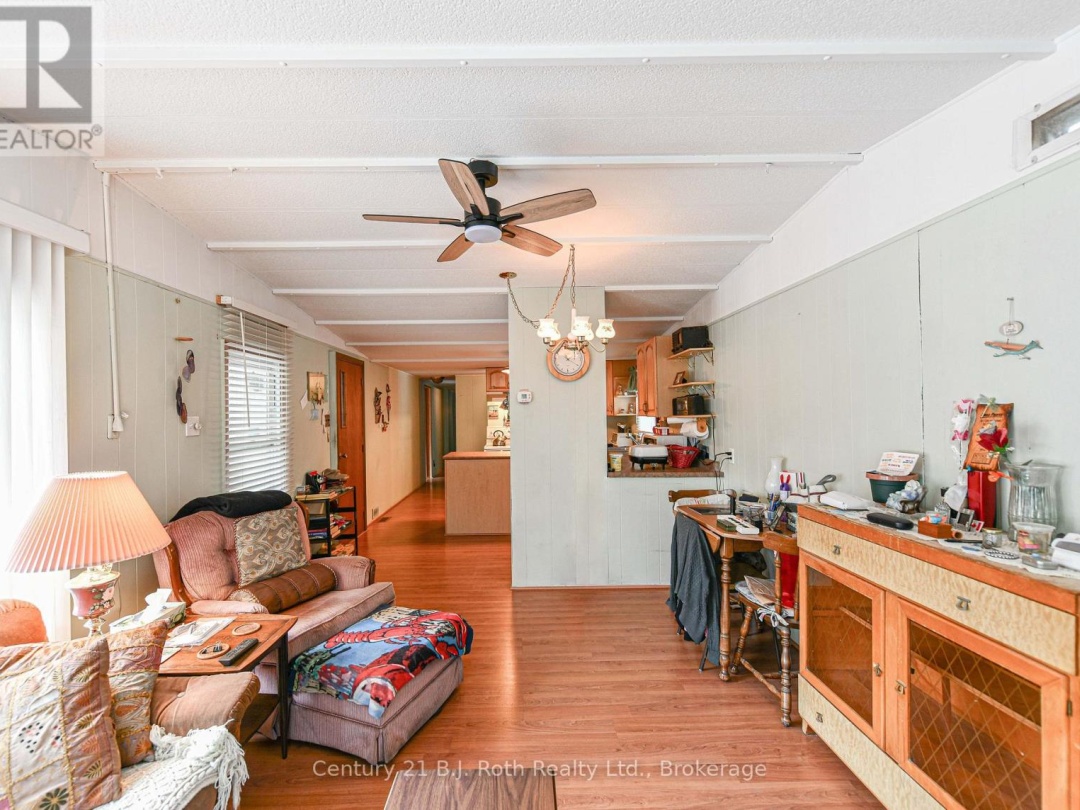 31 - 580 WEST STREET S, 
