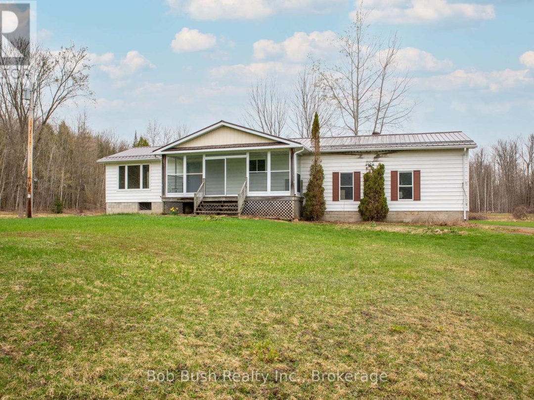 10596 12 Highway, Oro-Medonte