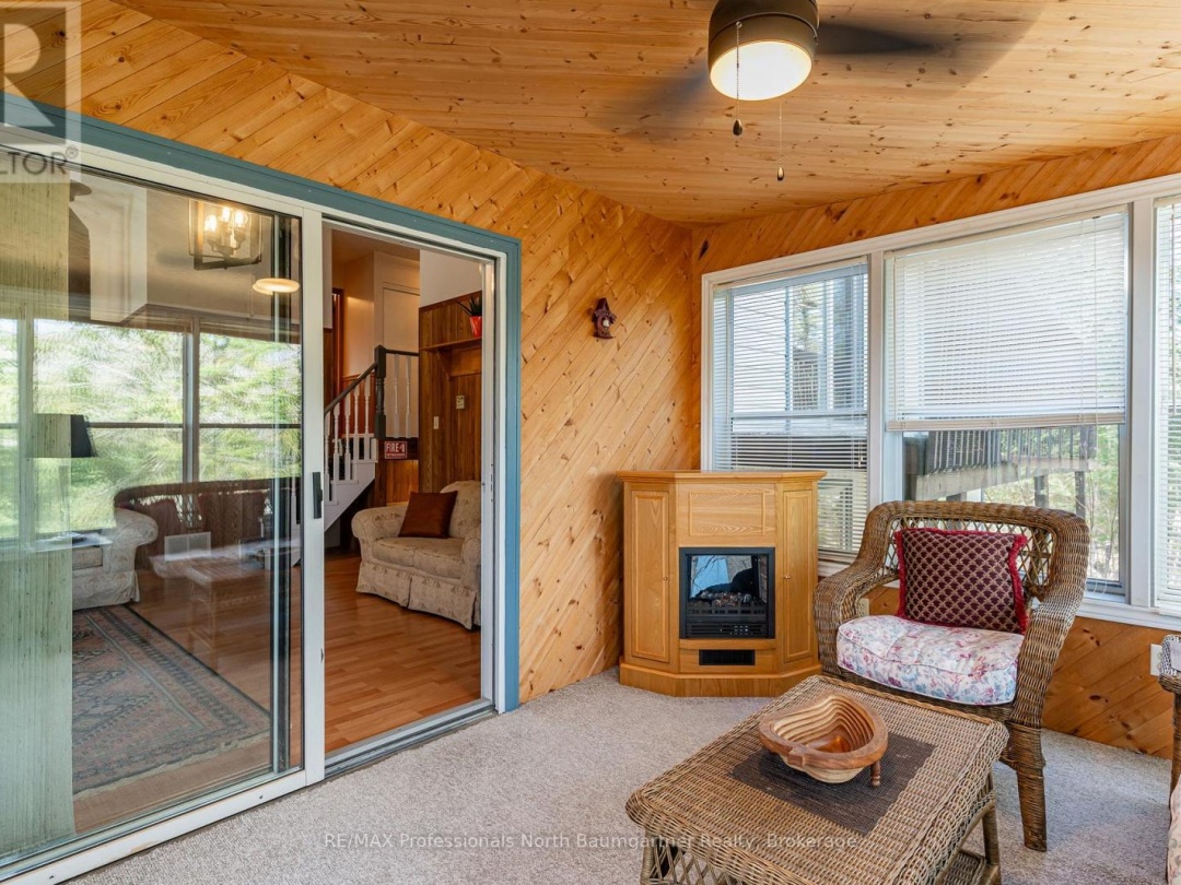 1053 Mink Road, Long Lake