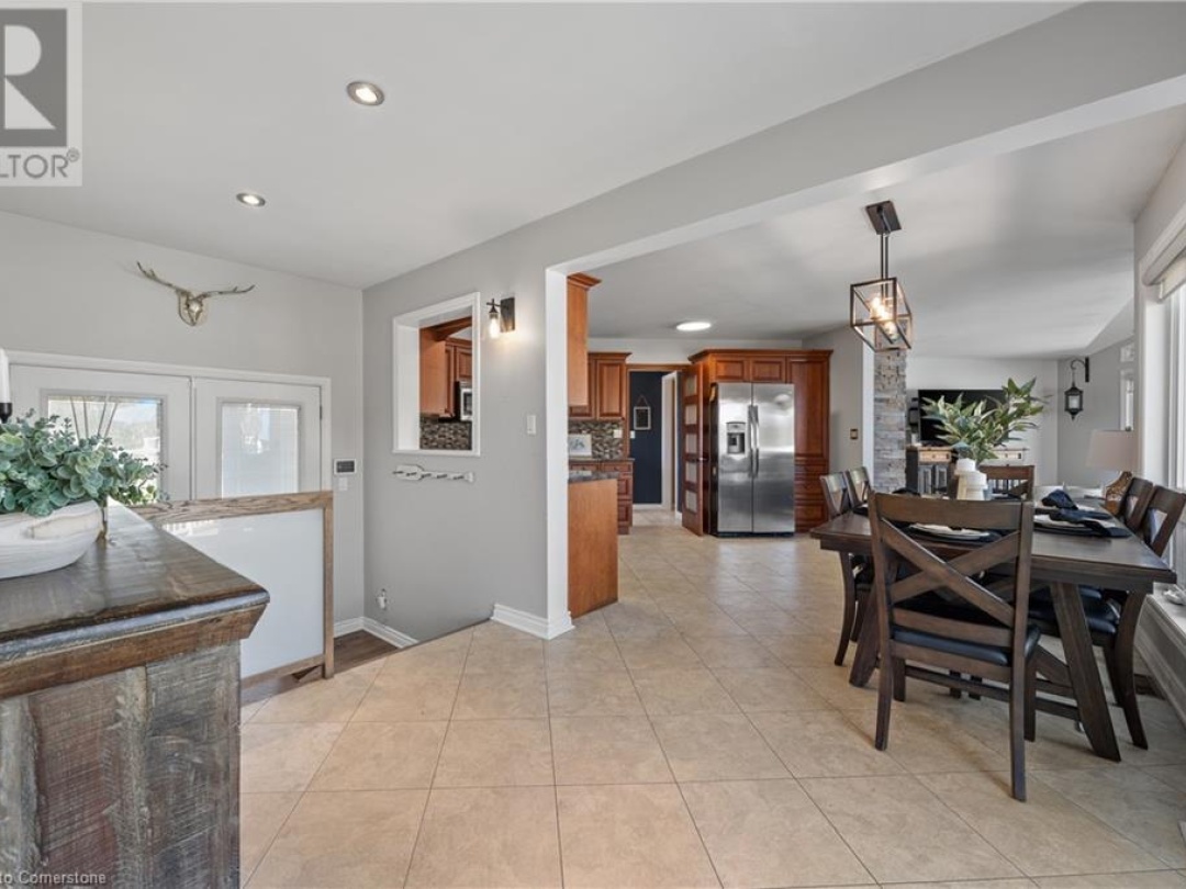33 Totten Drive Drive, Sturgeon Lake