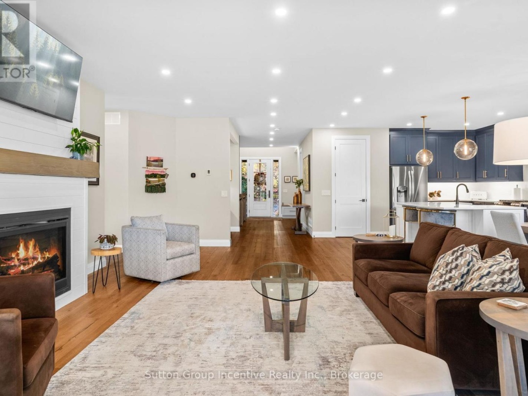 24 ST GEORGES COURT, 