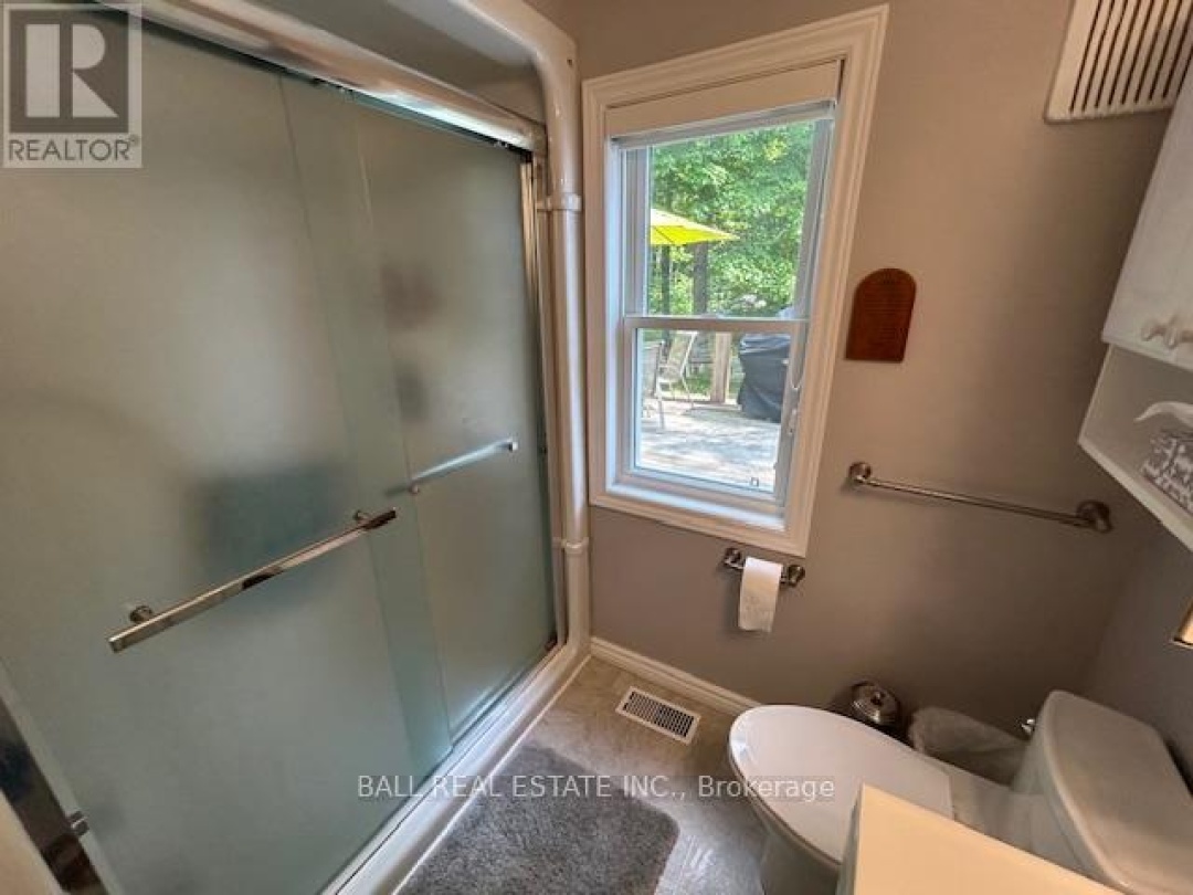 1117 GRAHAM'S LANE, 