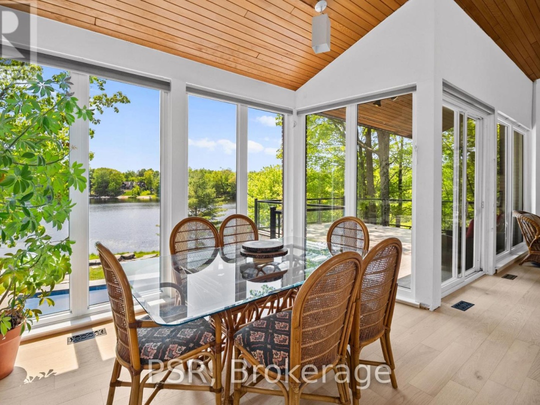 1030 S Sunset Bay Road, Lake Muskoka