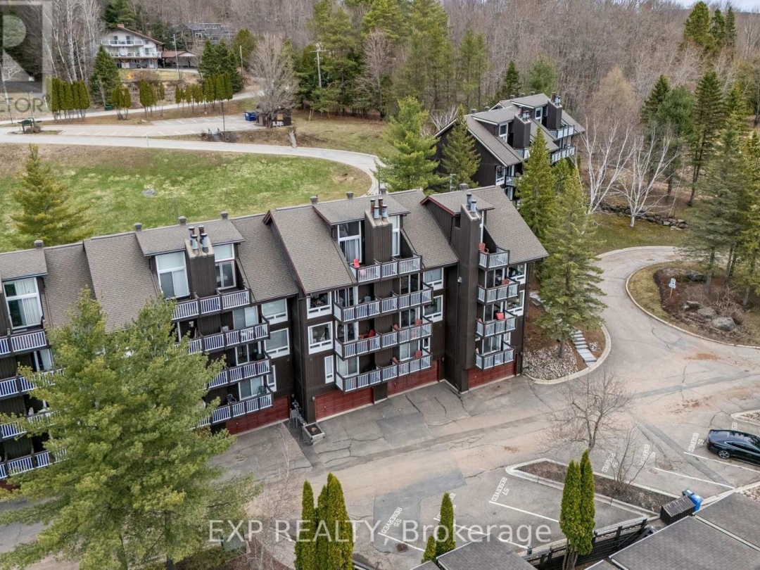 6 12 Turner Drive, Peninsula Lake