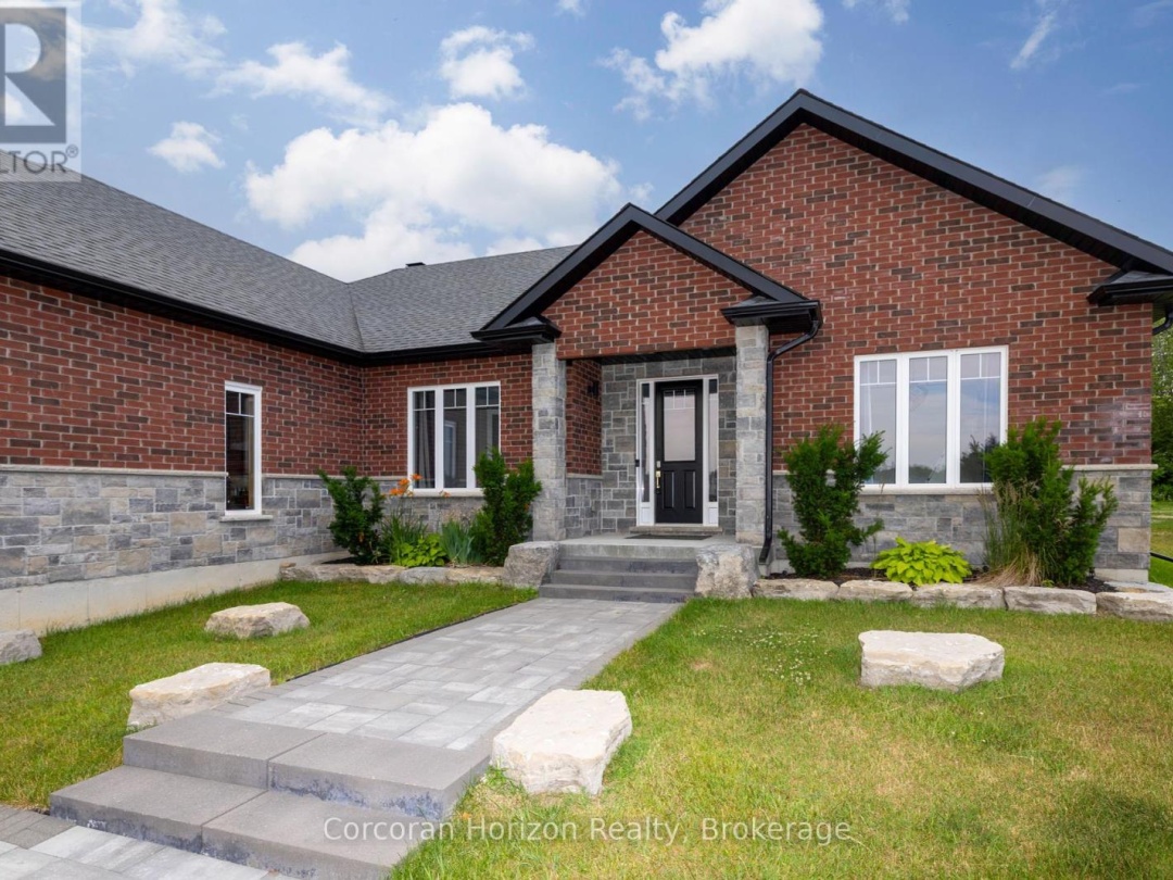 12 REIDS RIDGE, 
