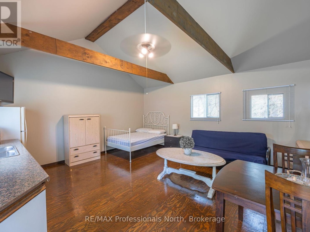 24 RELAX AVENUE, 