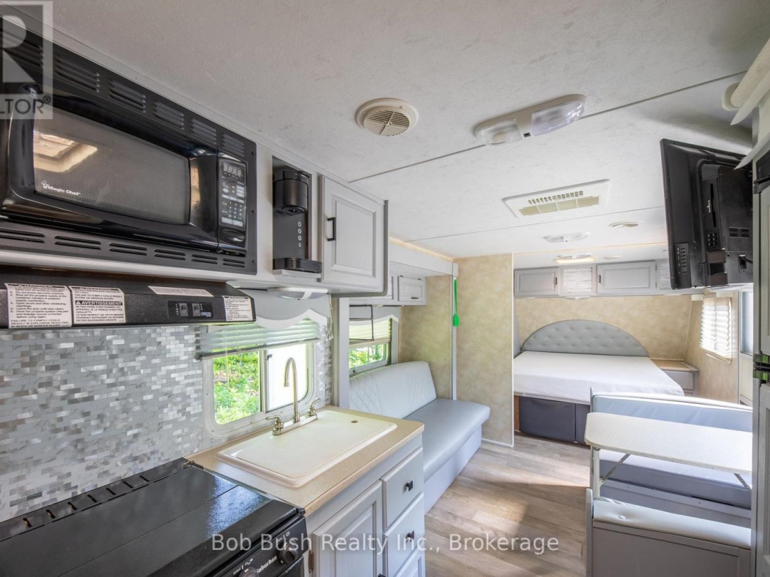 440 David Avenue, Tay (Port McNicoll)