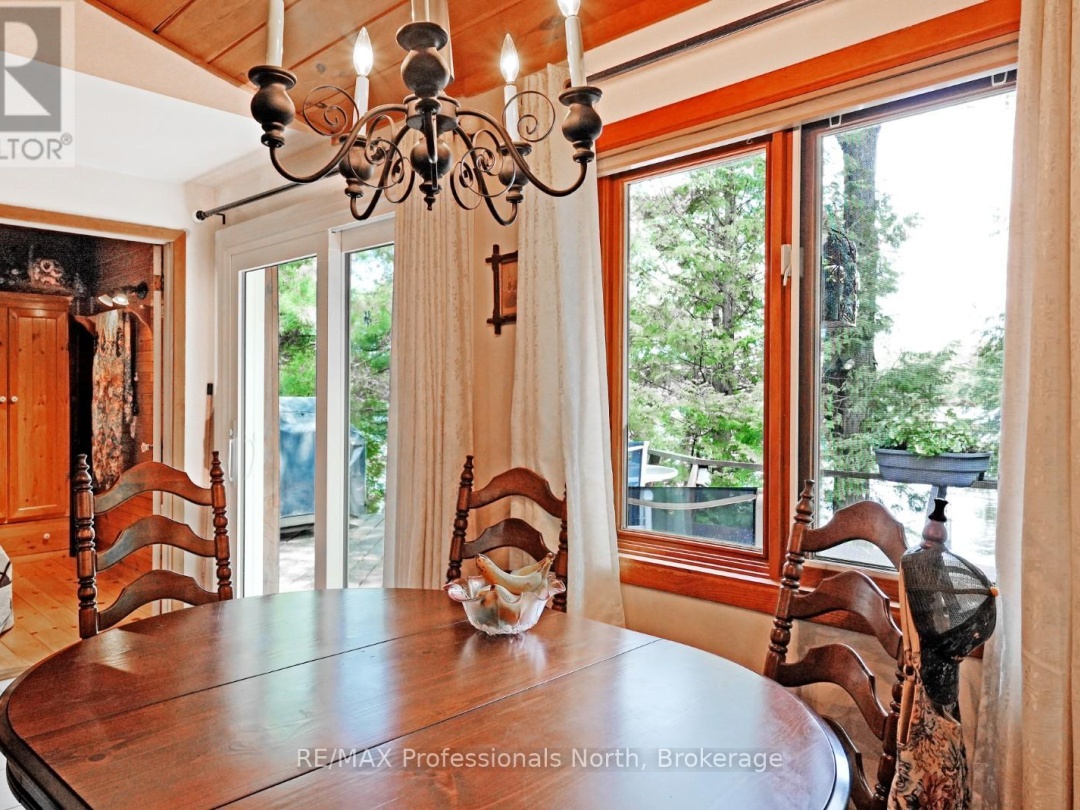 1191 Enterprise Drive, Contau Lake