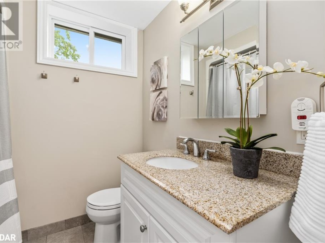 9881 12 Highway, Warminster