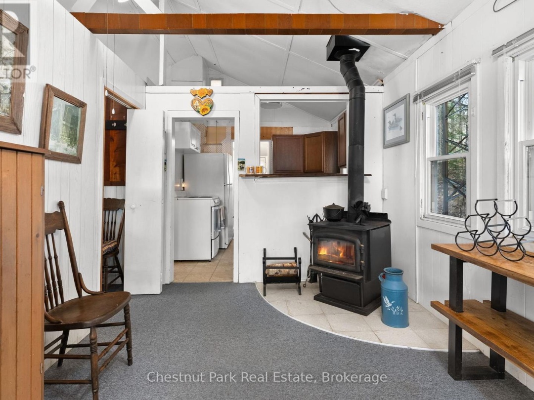 1038 FITCHETT LANE, 