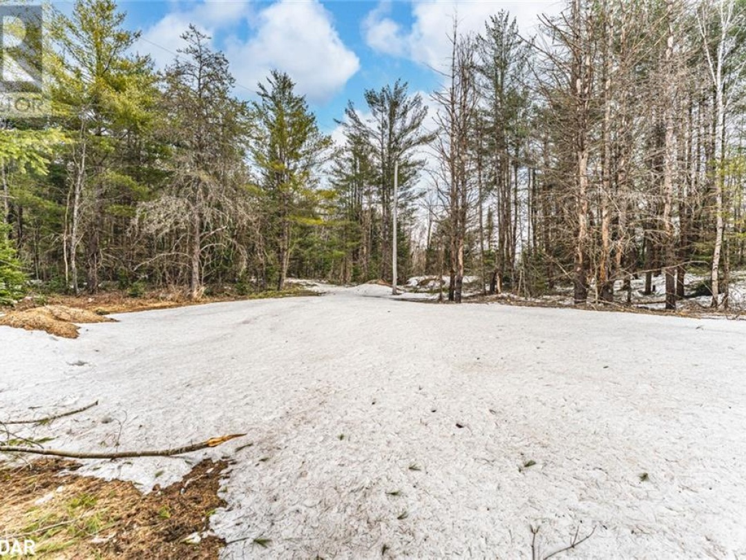 1036 Hopkins Road, Gravenhurst