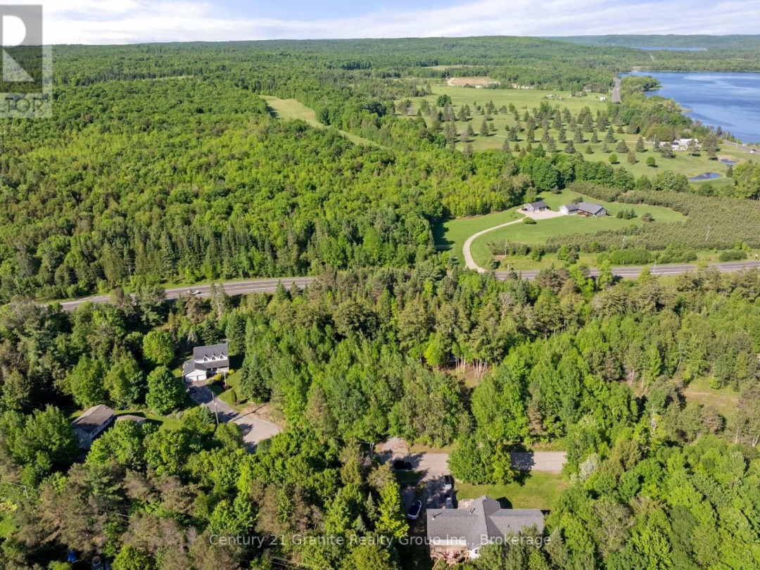 1042 Suburban Court, Gull Lake