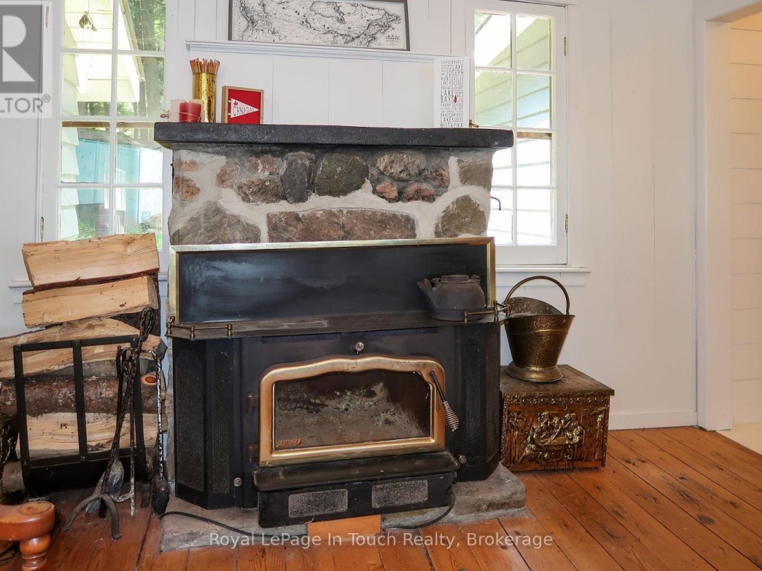 15052 GEORGIAN BAY SHORE, Georgian Bay