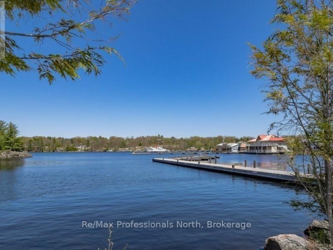 208 - 130 STEAMSHIP BAY ROAD, 