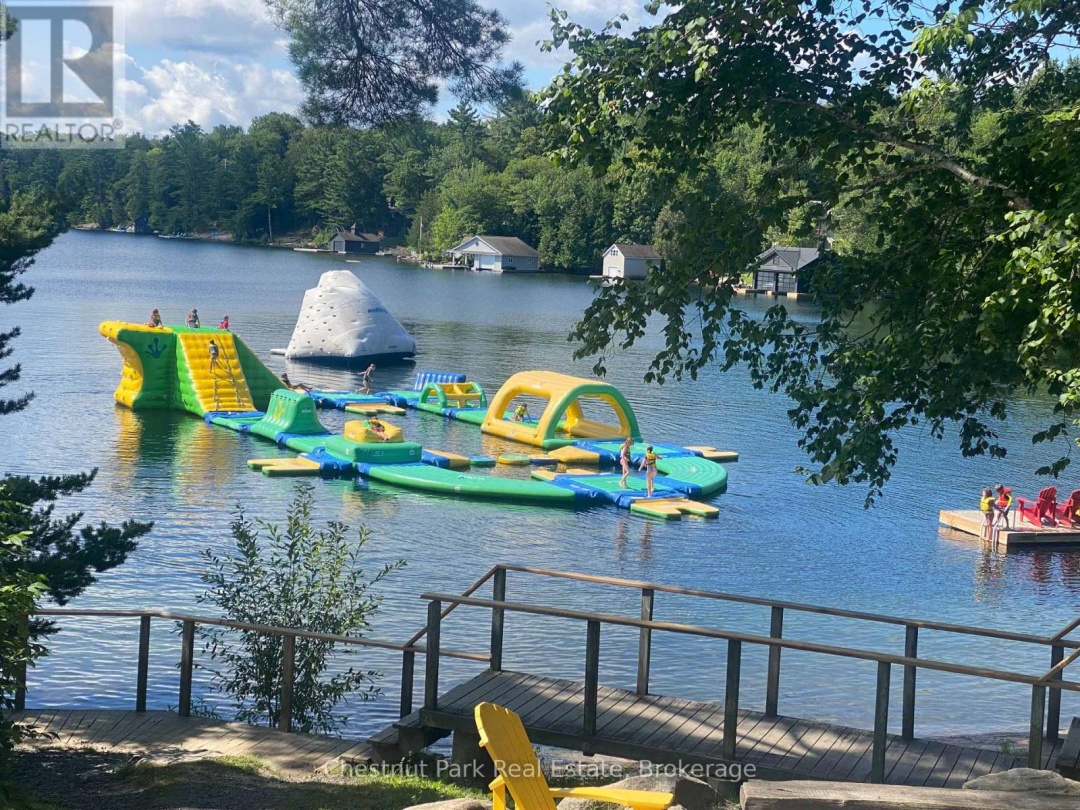 101 Glen Abbey Way, Lake Joseph