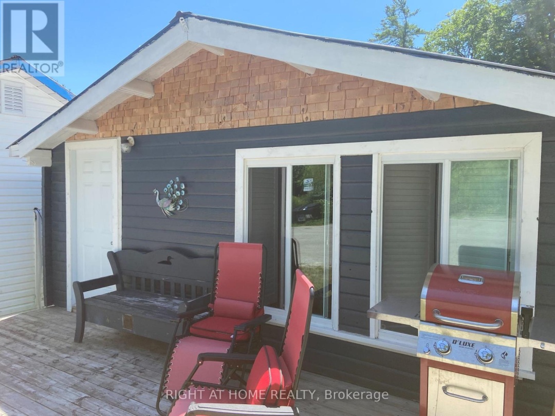 1725 Earl Haid Avenue, Severn Lake