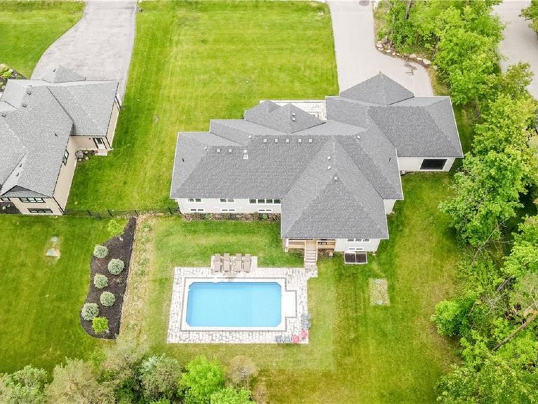 2066 Elana Drive, Orillia