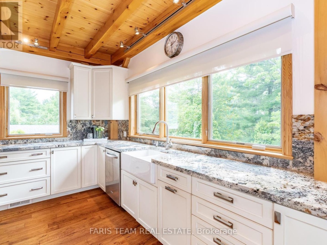 70 Kamenni Bay Road, Georgian Bay