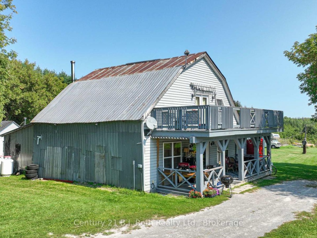 5135 SIDEROAD 25, 