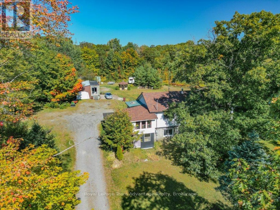 18 HORSESHOE LAKE ROAD, 